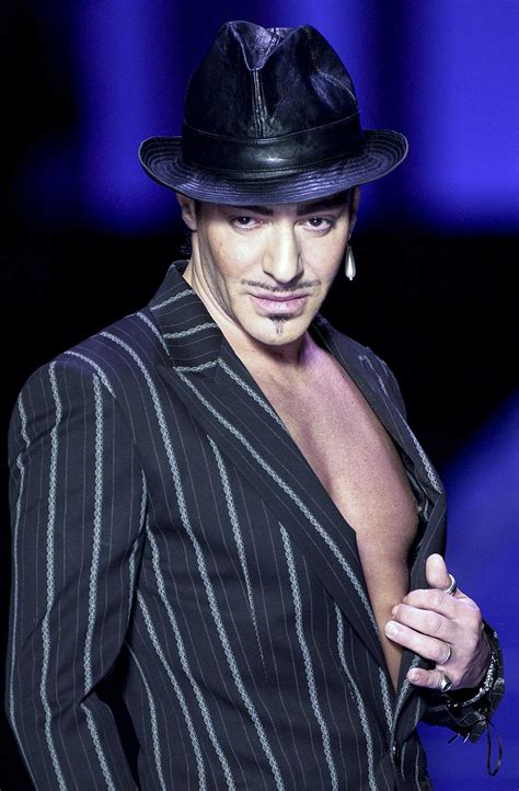 where does John Galliano live